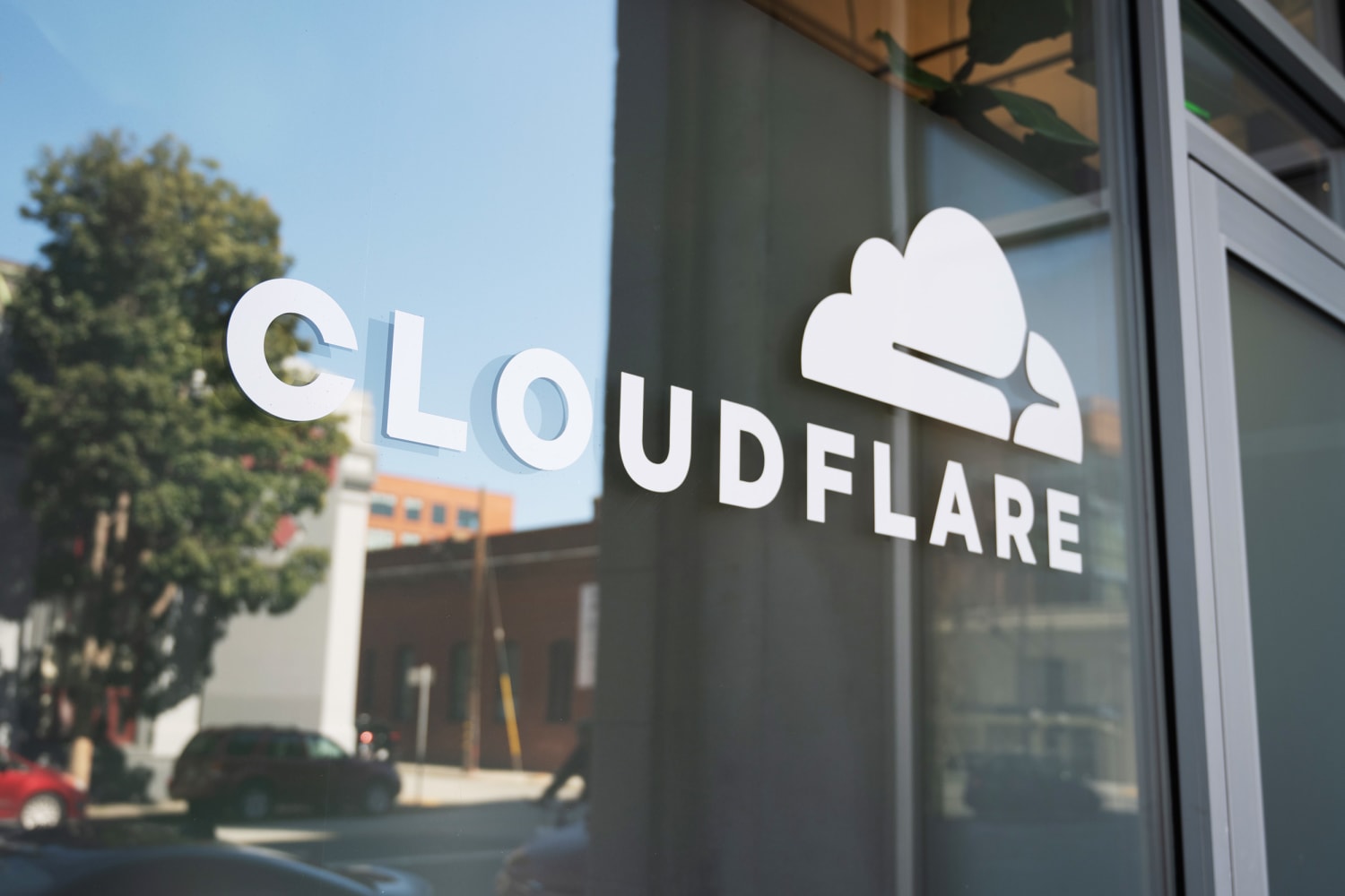 Apa Itu Cloudflare? Pengertian, Fungsi, dan Cara Kerjanya untuk Website